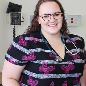 Meet your Posher, Mackenzie